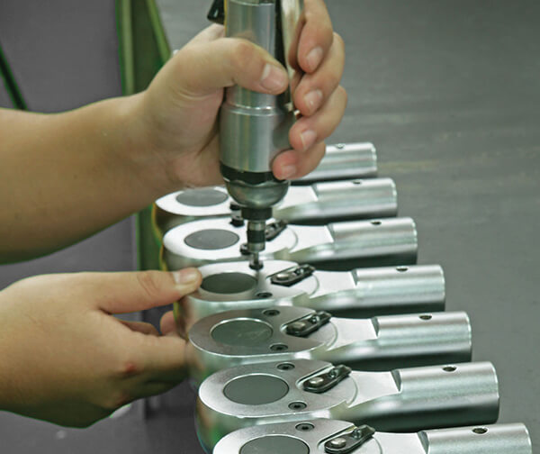 Assembly of Hand Torque Wrench Manufacturing Process from Torque-Tech Precision Co., Ltd