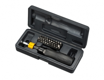 Torque screwdriver set with self-adjusting knob design